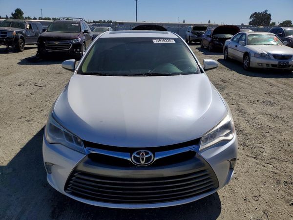 2017 TOYOTA CAMRY XLE/XSE — DIRF