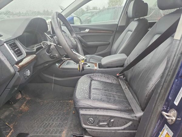 2018 AUDI Q5 quattro Premium — DENT