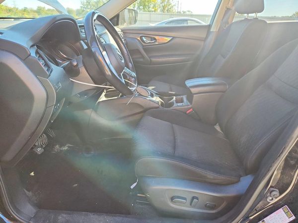 2019 NISSAN ROGUE — DENT