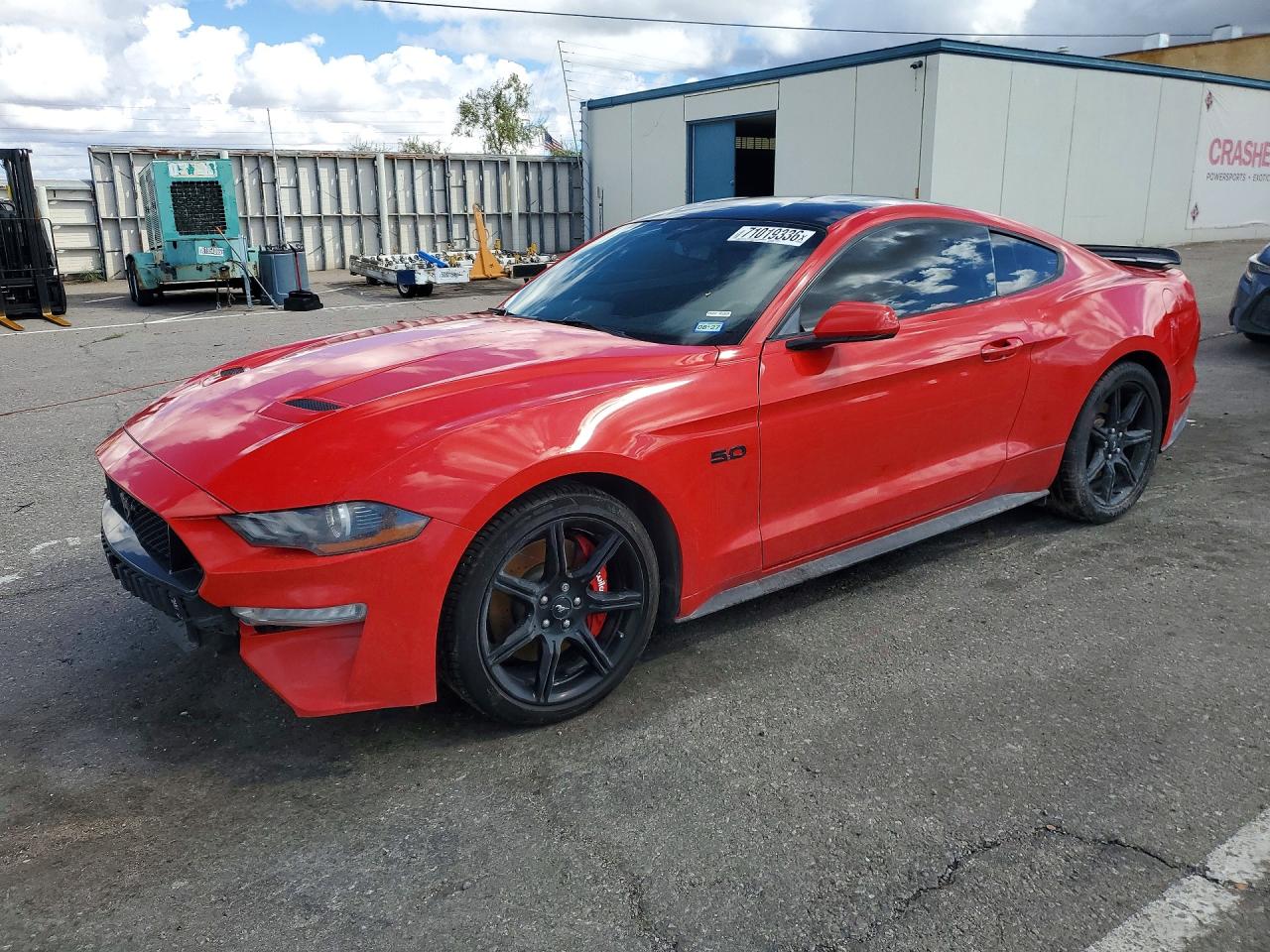 2019 FORD MUSTANG GT Coupe — Front 3/4