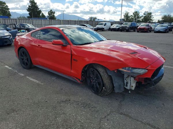 2019 FORD MUSTANG GT Coupe — Passenger 3/4