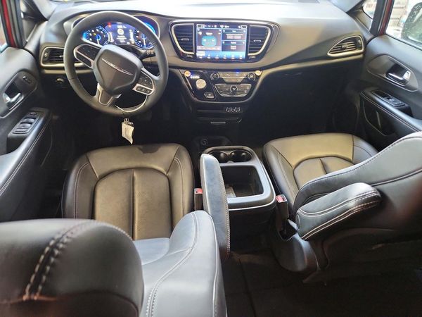 2025 CHRYSLER PACIFICA Select — CKPT
