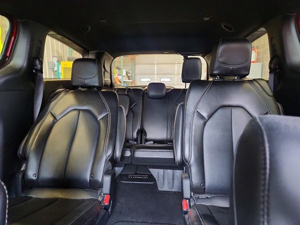 2025 CHRYSLER PACIFICA Select — SUVN