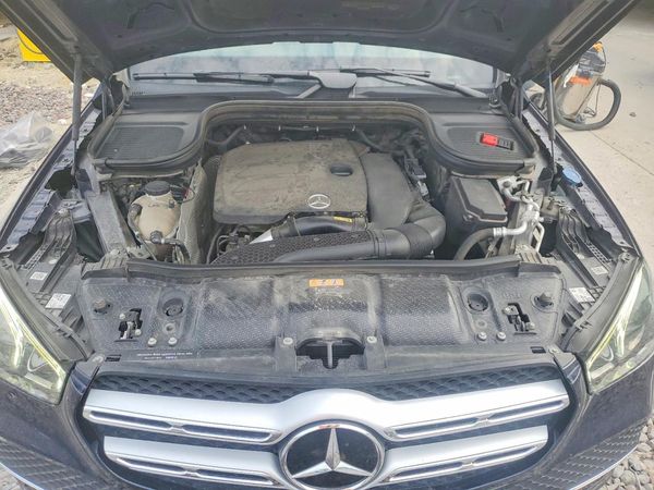 2020 MERCEDES-BENZ GLE GLE350-4M — Engine bay