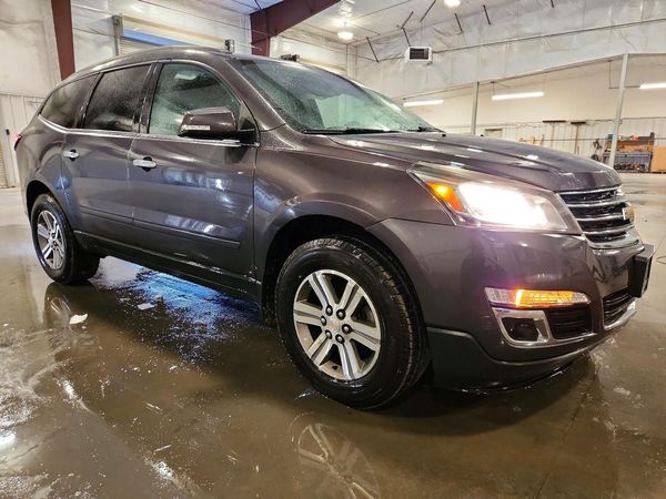 2015 CHEVROLET TRAVERSE 1LT — Passenger 3/4