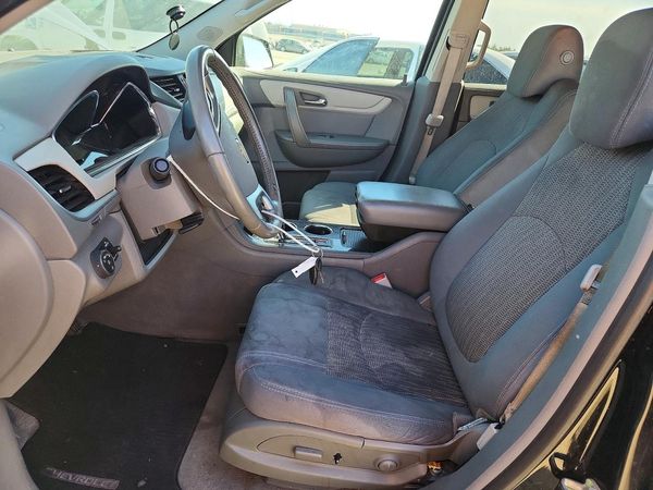 2016 CHEVROLET TRAVERSE 1LT — DENT