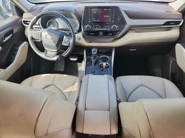 2022 TOYOTA HIGHLANDER XLE — CKPT