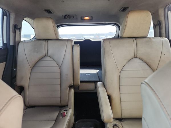 2022 TOYOTA HIGHLANDER XLE — SUVN