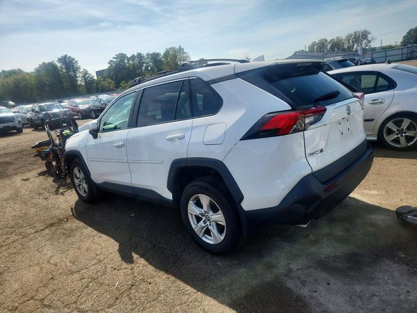 2021 TOYOTA RAV4 XLE — DSRA