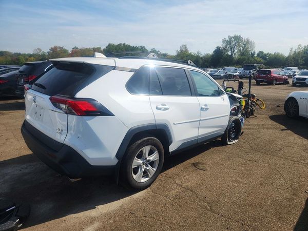 2021 TOYOTA RAV4 XLE — PSRA