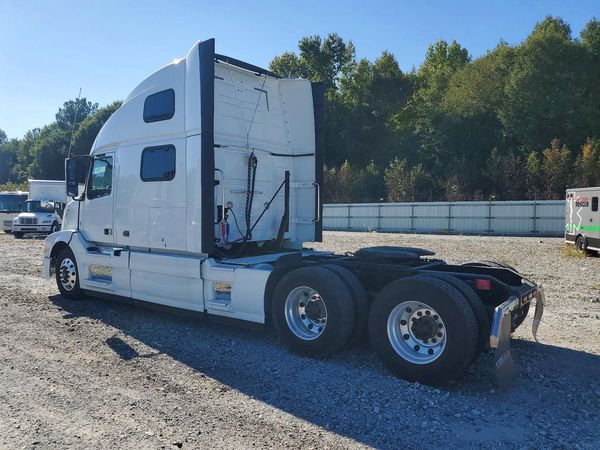 2016 VOLVO VN — DSRA