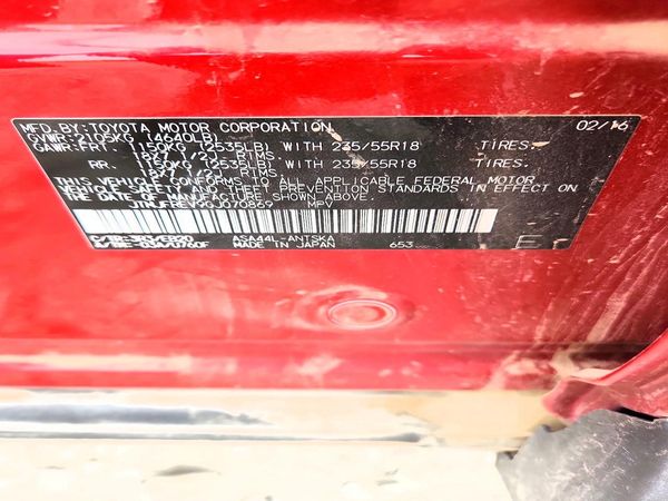 2016 TOYOTA RAV4 SE (S Grade) — VINS