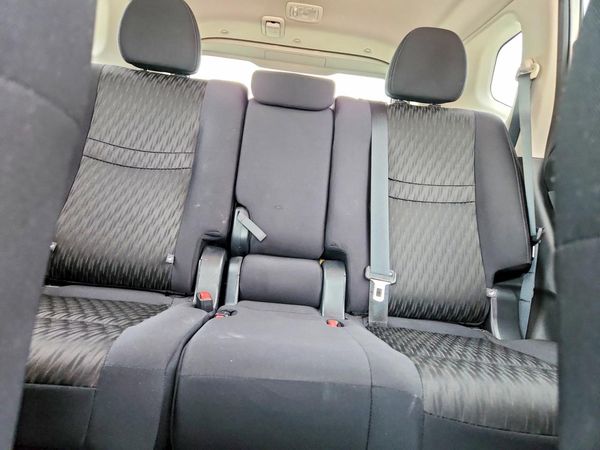 2019 NISSAN ROGUE — SUVN