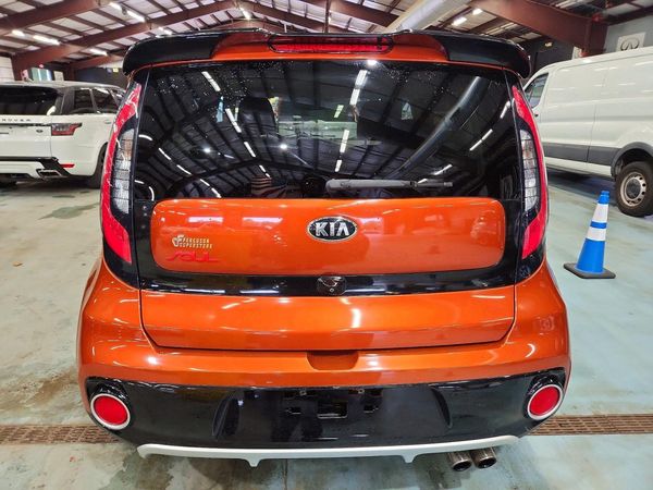 2018 KIA SOUL Exclaim — DIRR