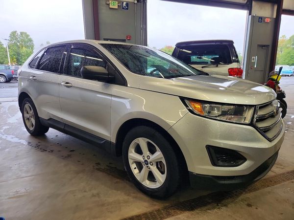 2017 FORD EDGE SE — Passenger 3/4