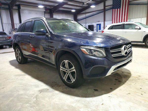 2019 MERCEDES-BENZ GLC GLC 300-4M — Passenger 3/4