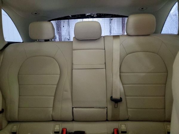 2019 MERCEDES-BENZ GLC GLC 300-4M — SUVN