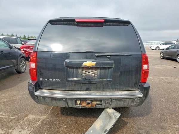 2013 CHEVROLET SUBURBAN LTZ — DIRR
