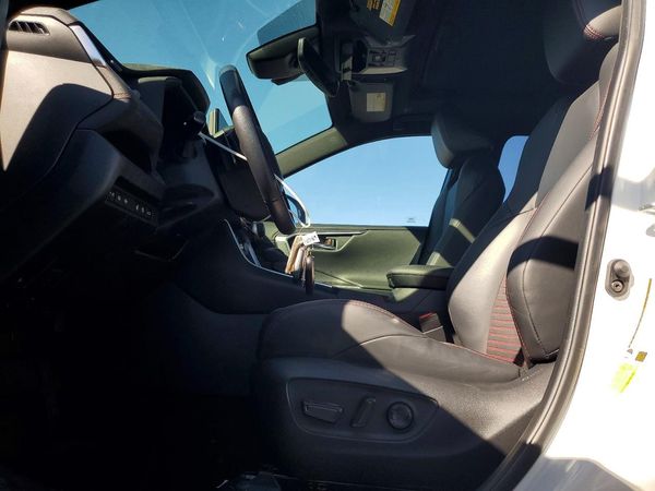 2024 TOYOTA RAV4 XSE — DENT