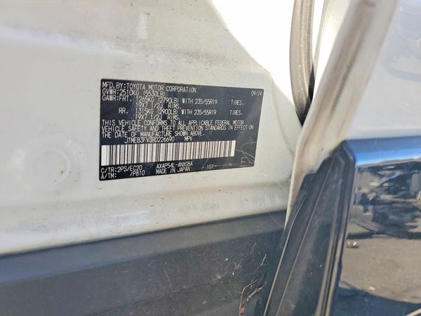 2024 TOYOTA RAV4 XSE — VINS