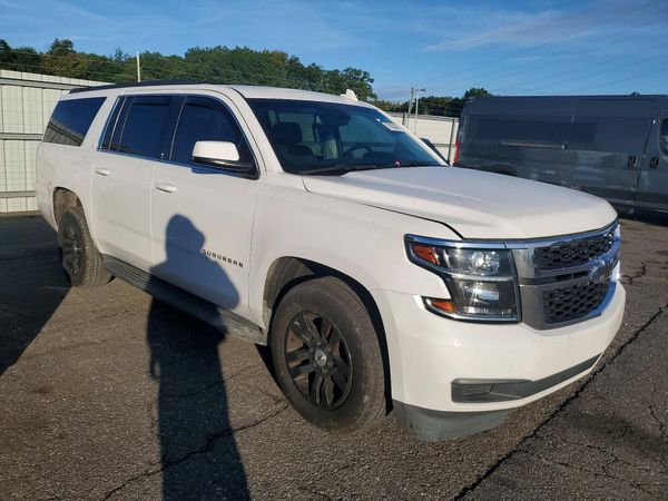 2019 CHEVROLET SUBURBAN LT — Passenger 3/4