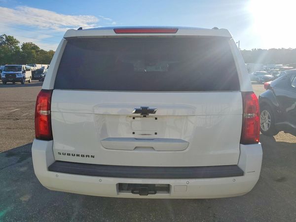 2019 CHEVROLET SUBURBAN LT — DIRR