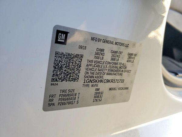 2019 CHEVROLET SUBURBAN LT — VINS