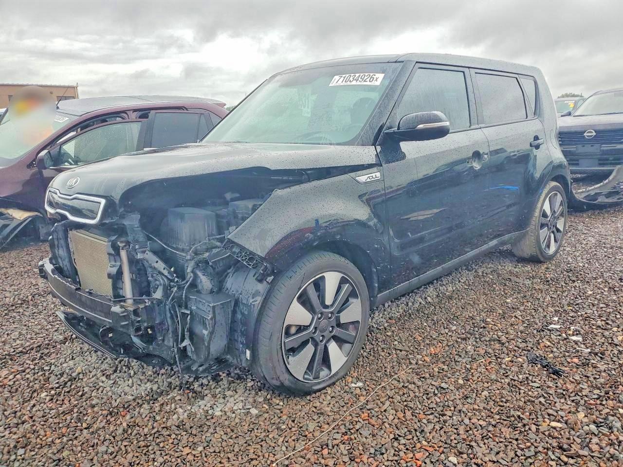 2016 KIA SOUL — Front 3/4