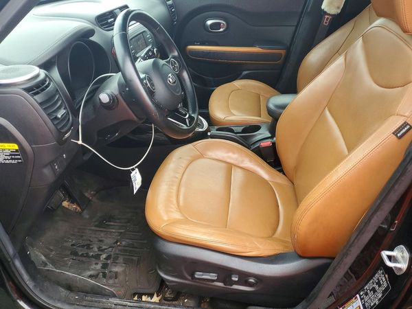 2016 KIA SOUL — DENT