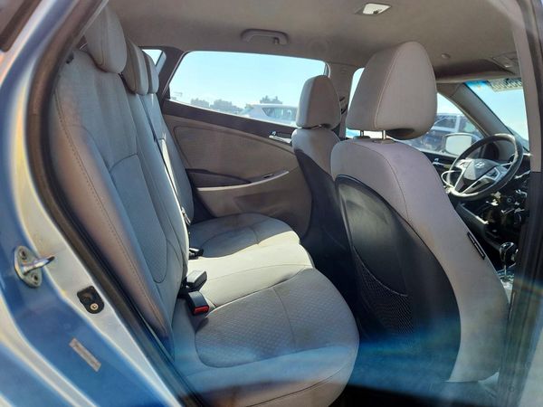 2012 HYUNDAI ACCENT GLS (Middle grade) — PSRS