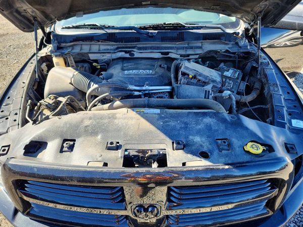 2017 RAM 2500 SLT — Engine bay