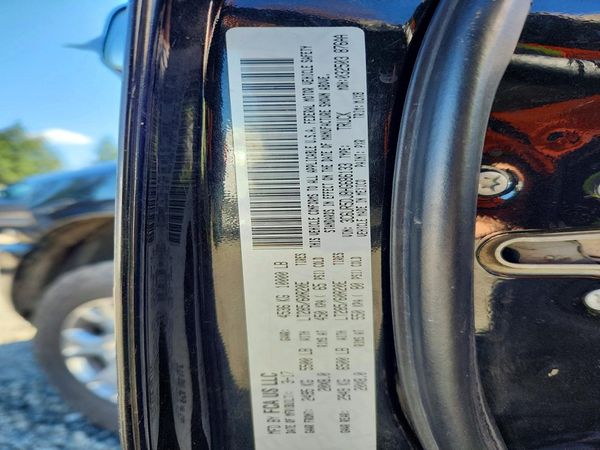 2017 RAM 2500 SLT — VINS