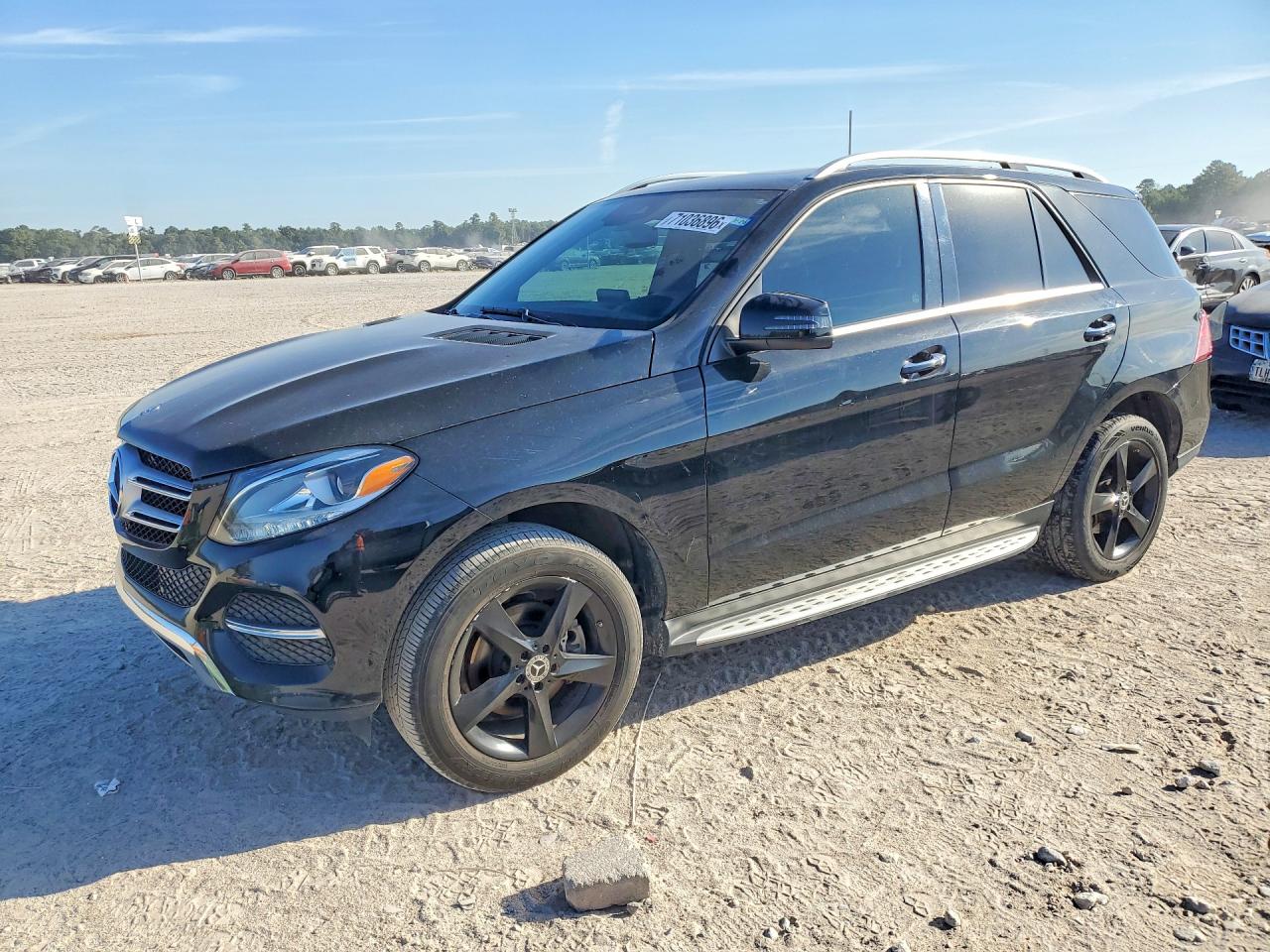 2018 MERCEDES-BENZ GLE GLE350 — Front 3/4