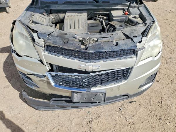 2015 CHEVROLET EQUINOX LS — Engine bay