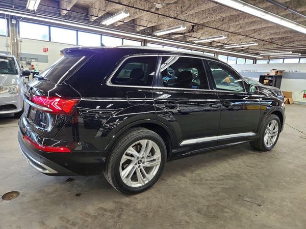2021 AUDI Q7 quattro Premium Plus — PSRA