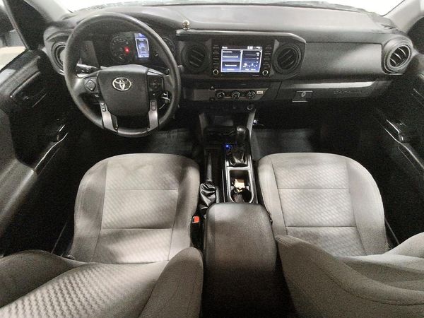 2022 TOYOTA TACOMA SR5 — CKPT