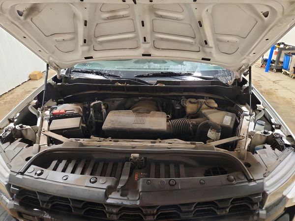 2019 CHEVROLET SILVERADO Work Truck — Engine bay