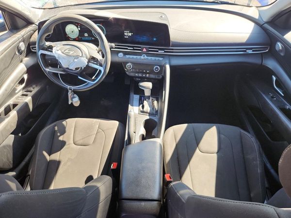2024 HYUNDAI ELANTRA SEL — CKPT