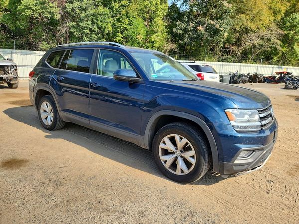 2018 VOLKSWAGEN ATLAS 4Motion SE — Passenger 3/4
