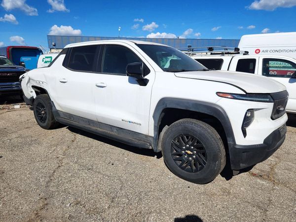 2024 CHEVROLET SILVERADO Work Truck (4WT) — Passenger 3/4