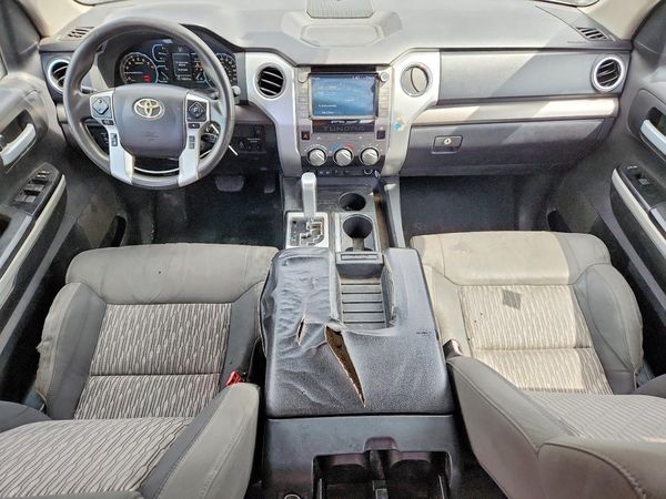 2021 TOYOTA TUNDRA SR5 grade — CKPT