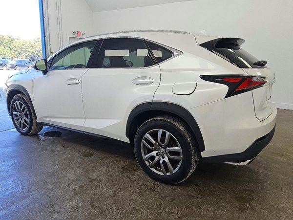 2015 LEXUS NX 200t Luxury — DSRA