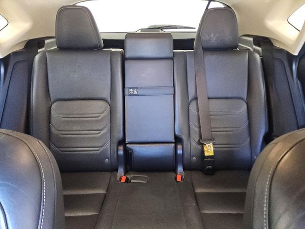 2015 LEXUS NX 200t Luxury — SUVN