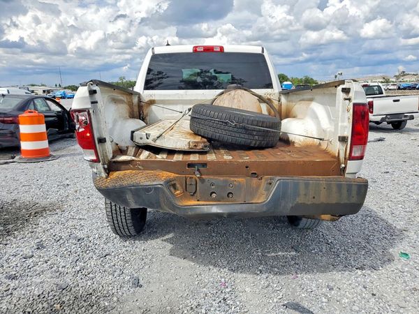 2023 RAM 1500 CLASSIC Tradesman — DIRR