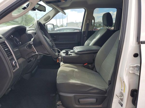 2023 RAM 1500 CLASSIC Tradesman — DENT