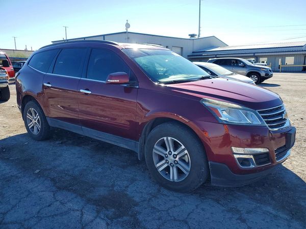 2015 CHEVROLET TRAVERSE 2LT — Passenger 3/4