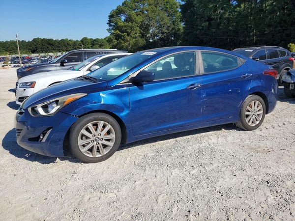 2016 HYUNDAI ELANTRA — Front 3/4