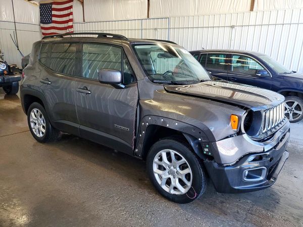 2016 JEEP RENEGADE — Passenger 3/4