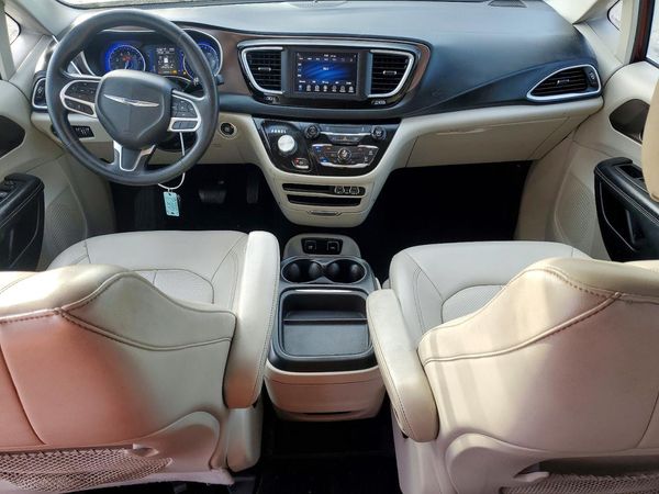 2021 CHRYSLER VOYAGER LXI — CKPT