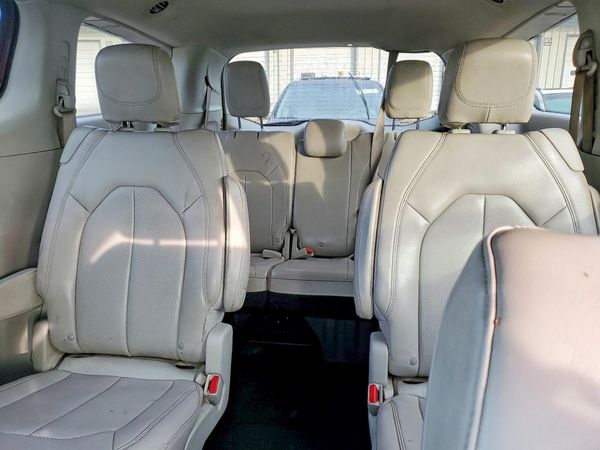 2021 CHRYSLER VOYAGER LXI — SUVN
